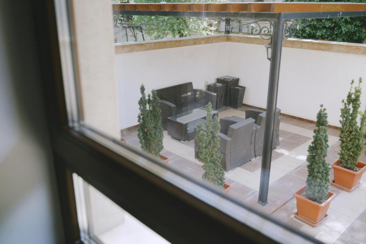 Varna City Centre - Two Bedroom Apartment Exterior photo