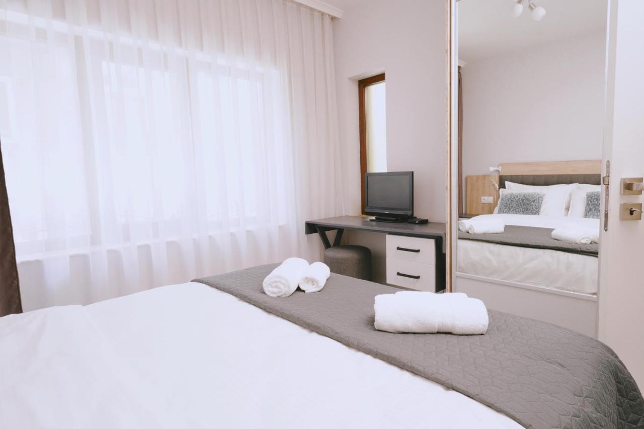 Varna City Centre - Two Bedroom Apartment Exterior photo